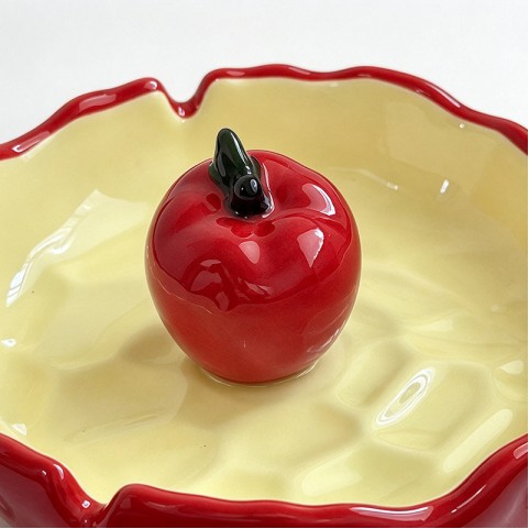Cute Red Apple-Shaped Decorative Ceramic Ashtray