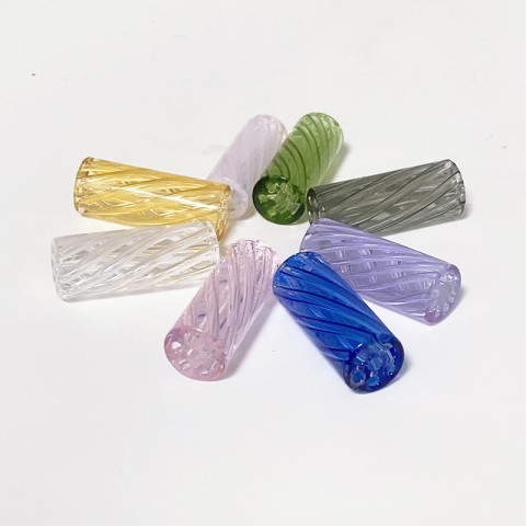 Thickened heat-resistant 7-hole spiral-threaded cigarette filter holder