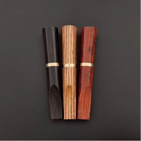 Portable Solid Wood Cigarette Holder with V-Groove Filter