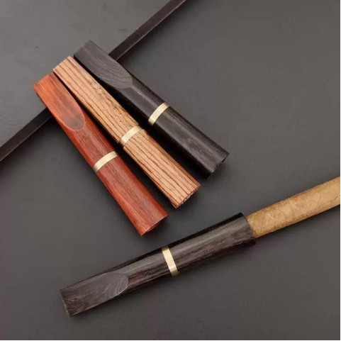 Portable Solid Wood Cigarette Holder with V-Groove Filter