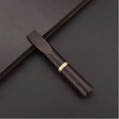 Portable Solid Wood Cigarette Holder with V-Groove Filter