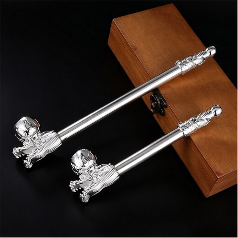 Vintage-style silver-plated copper cigarette holder with filter