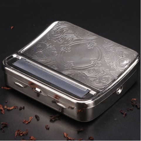Vintage-style silver engraved metal manual cigarette roller