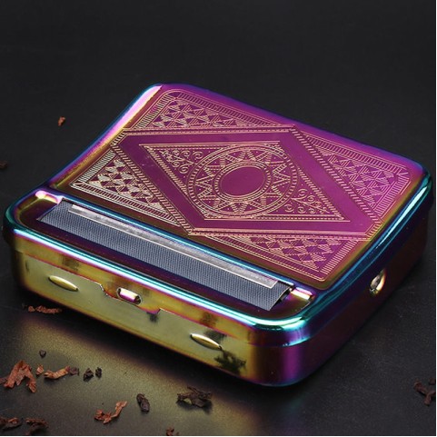 Vintage-style silver engraved metal manual cigarette roller